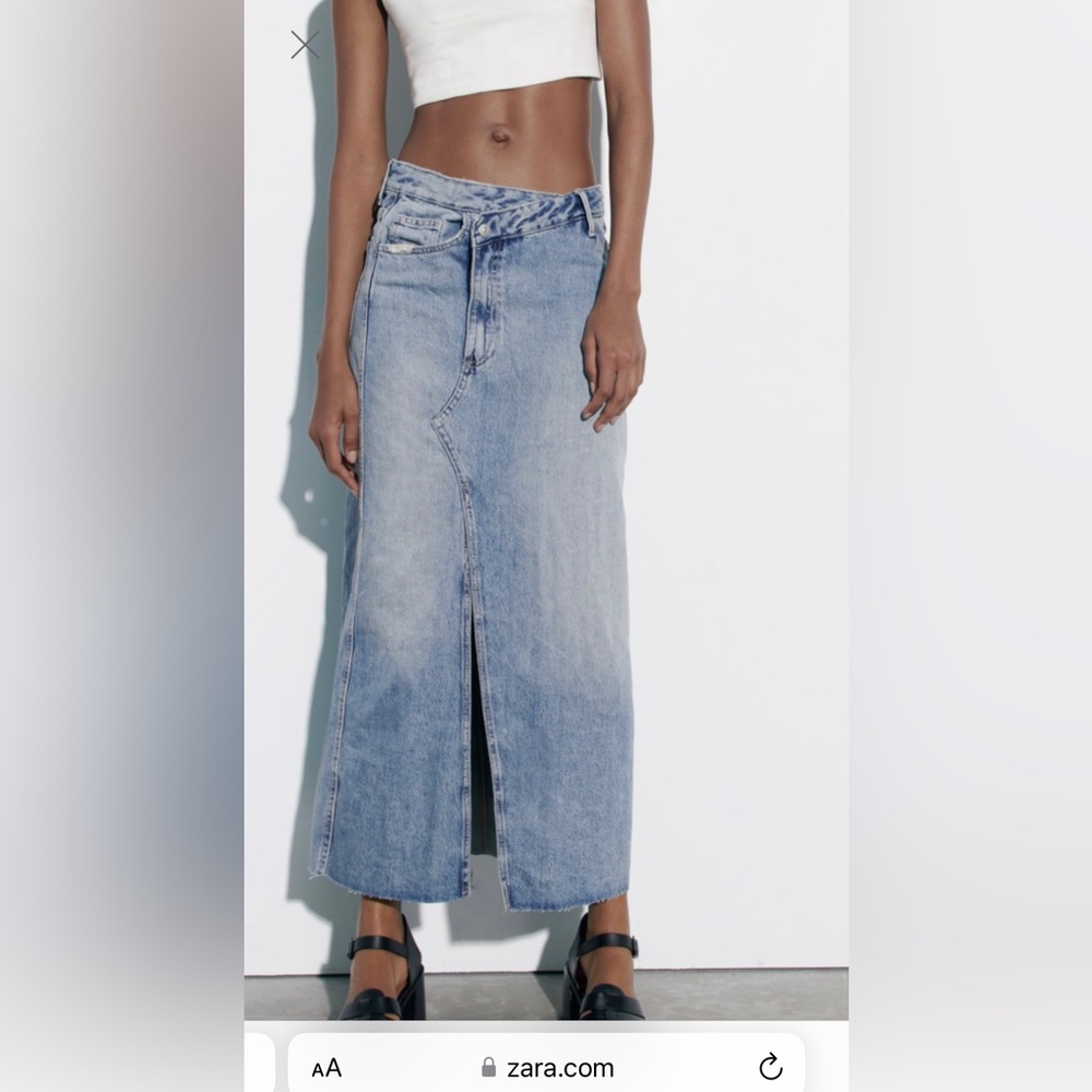 Zara long denim skirt Spring 2023 size M NWT Bloggers favorite